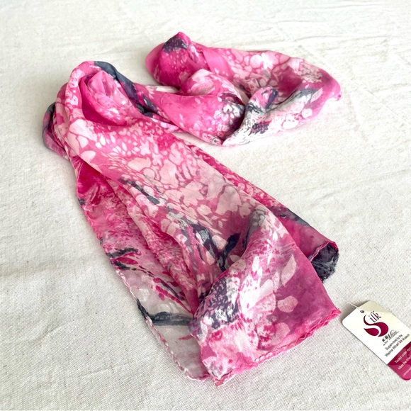 NWT Miss Museum Pink Floral Silk Scarf - Waima Wharf Museum Boutique